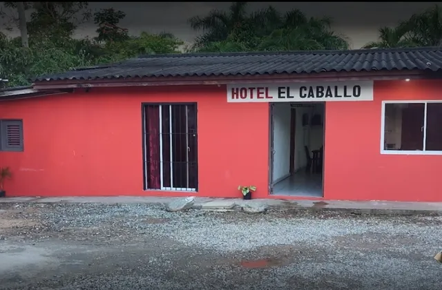 Hotel El Caballo Monte Plata